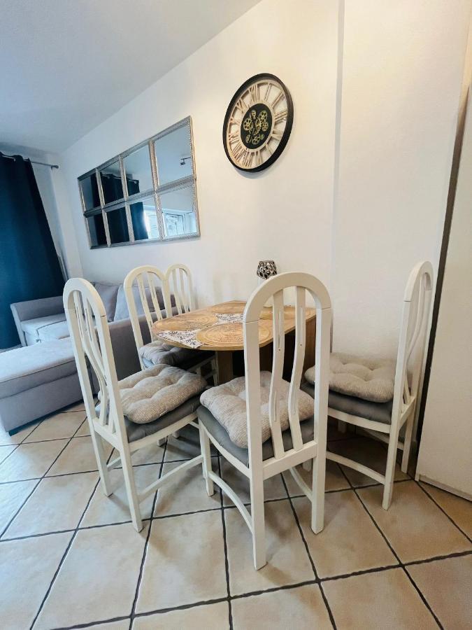 Anett Appartement Torrevieja Buitenkant foto