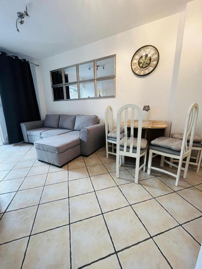 Anett Appartement Torrevieja Buitenkant foto
